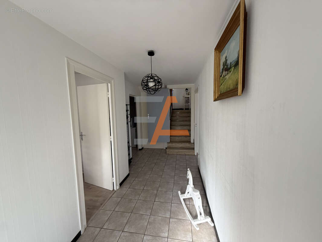 Maison à COUBON