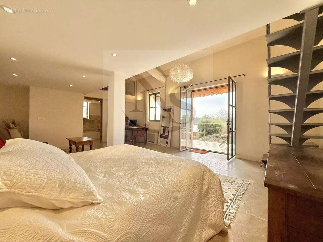 Maison à AIX-EN-PROVENCE