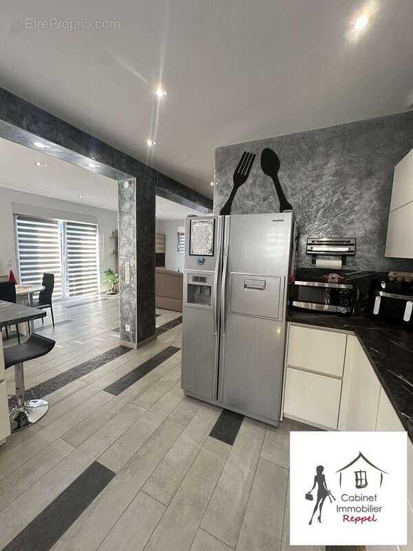 Maison 98 m² à Daubensand  - photo 6