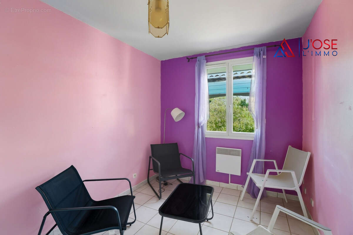 Maison à LEZIGNAN-CORBIERES