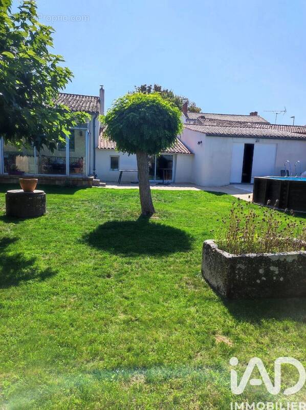 Photo 1 - Maison à MARANS