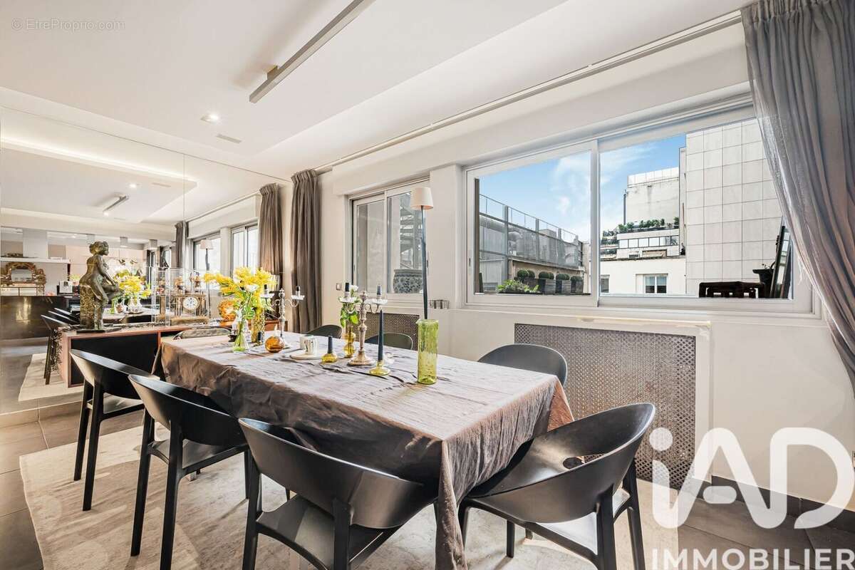 Photo 7 - Appartement à LEVALLOIS-PERRET