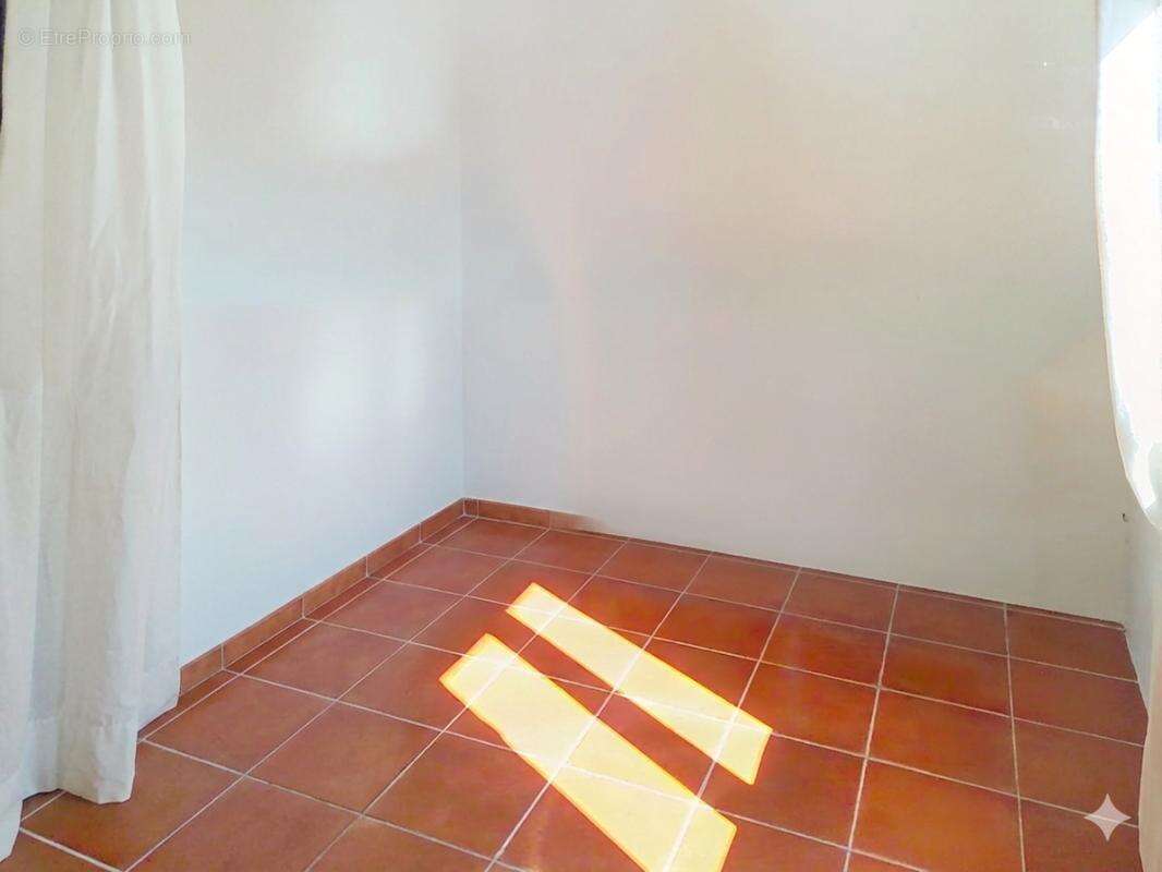 Maison à SAINT-MAXIMIN-LA-SAINTE-BAUME