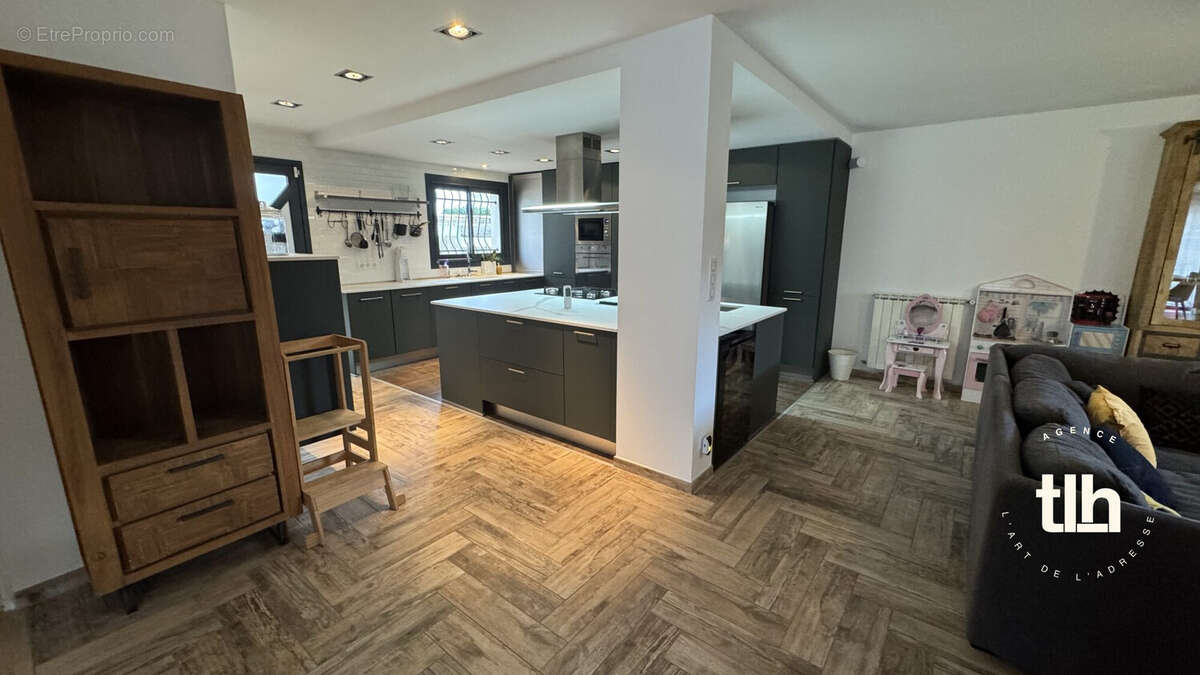 Maison à BAILLARGUES