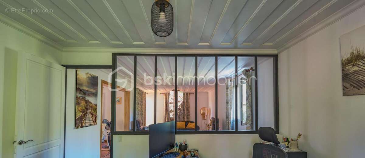 À vendre - Maison à Saint-Anne - photo 9