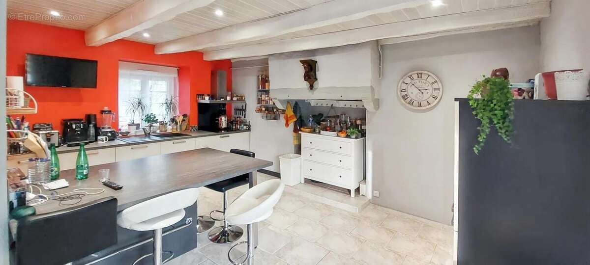 Maison à ANDOUILLE-NEUVILLE