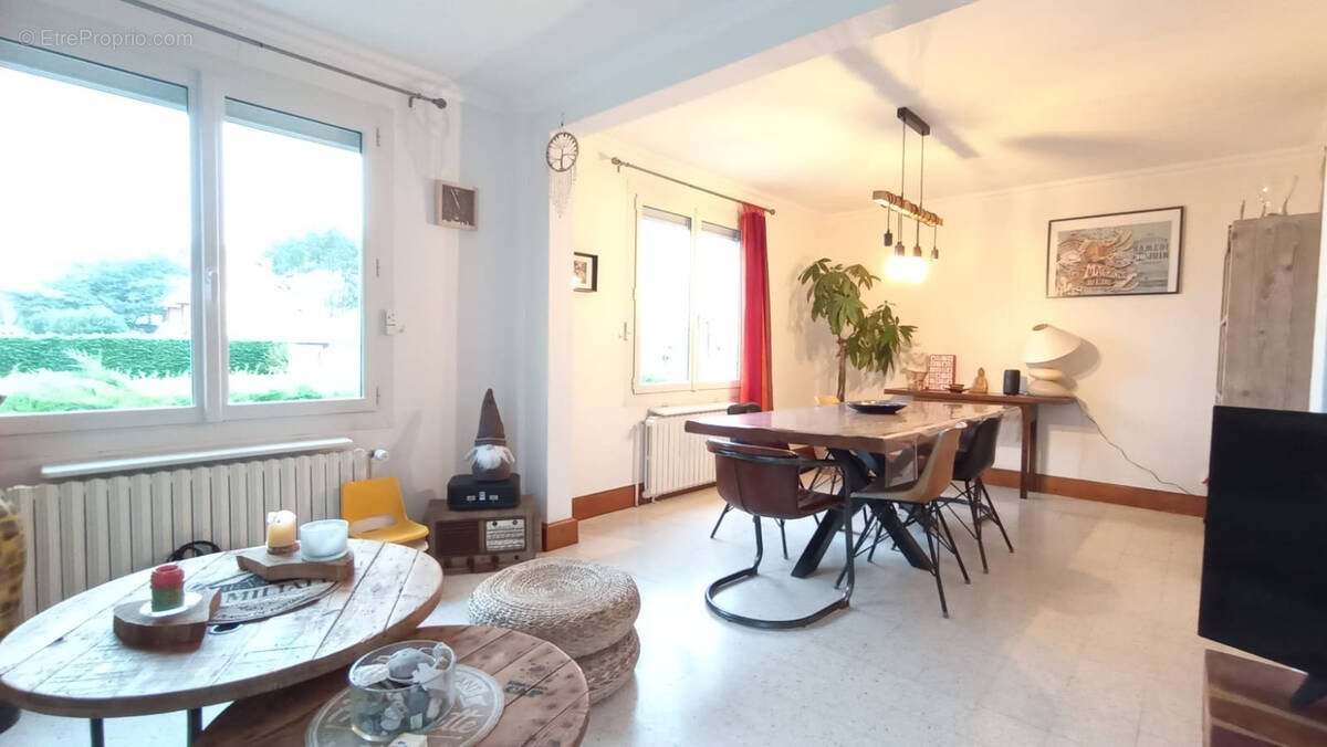 Maison à OCTEVILLE-SUR-MER