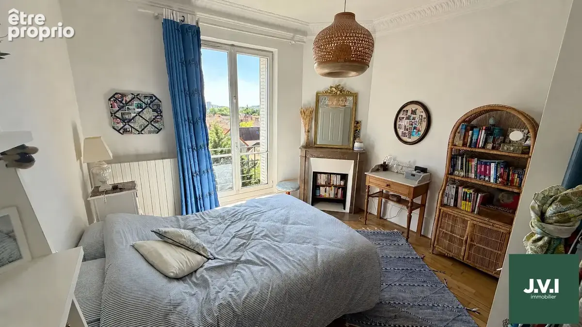 A VENDRE Appartement Enghien Les Bains 3 pièce(s) 66 m2 - photo 4