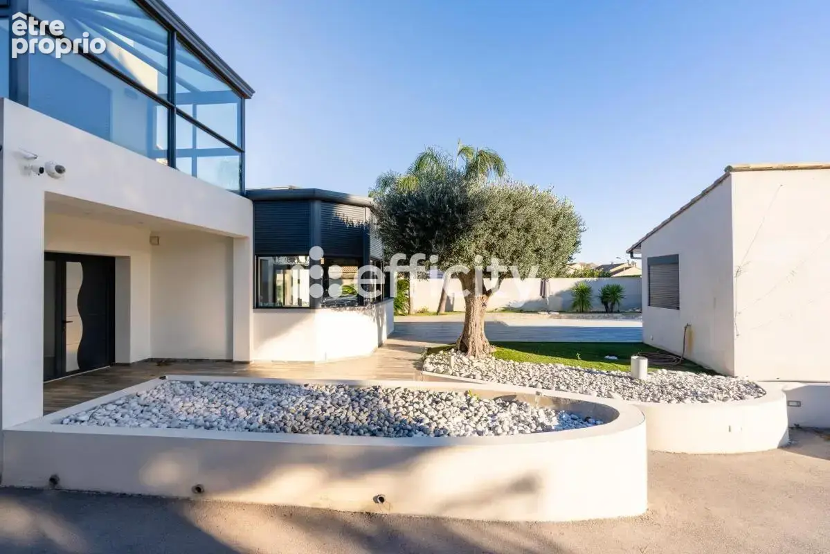 Maison 7 pièces 344 m² à vendre à Vias (34450) - photo 4