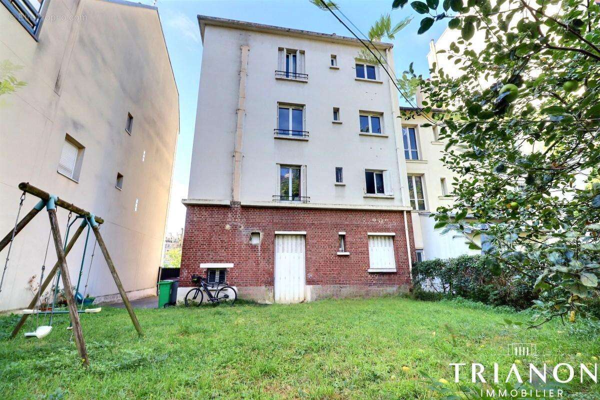 Appartement à ASNIERES-SUR-SEINE