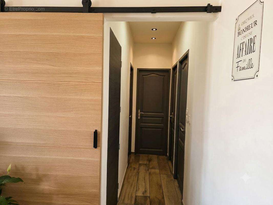  COUP DE CŒUR – Pavillon de plain-pied 4 chambres • Jardin • Terrasse • Garage • Quartier calme - photo 5