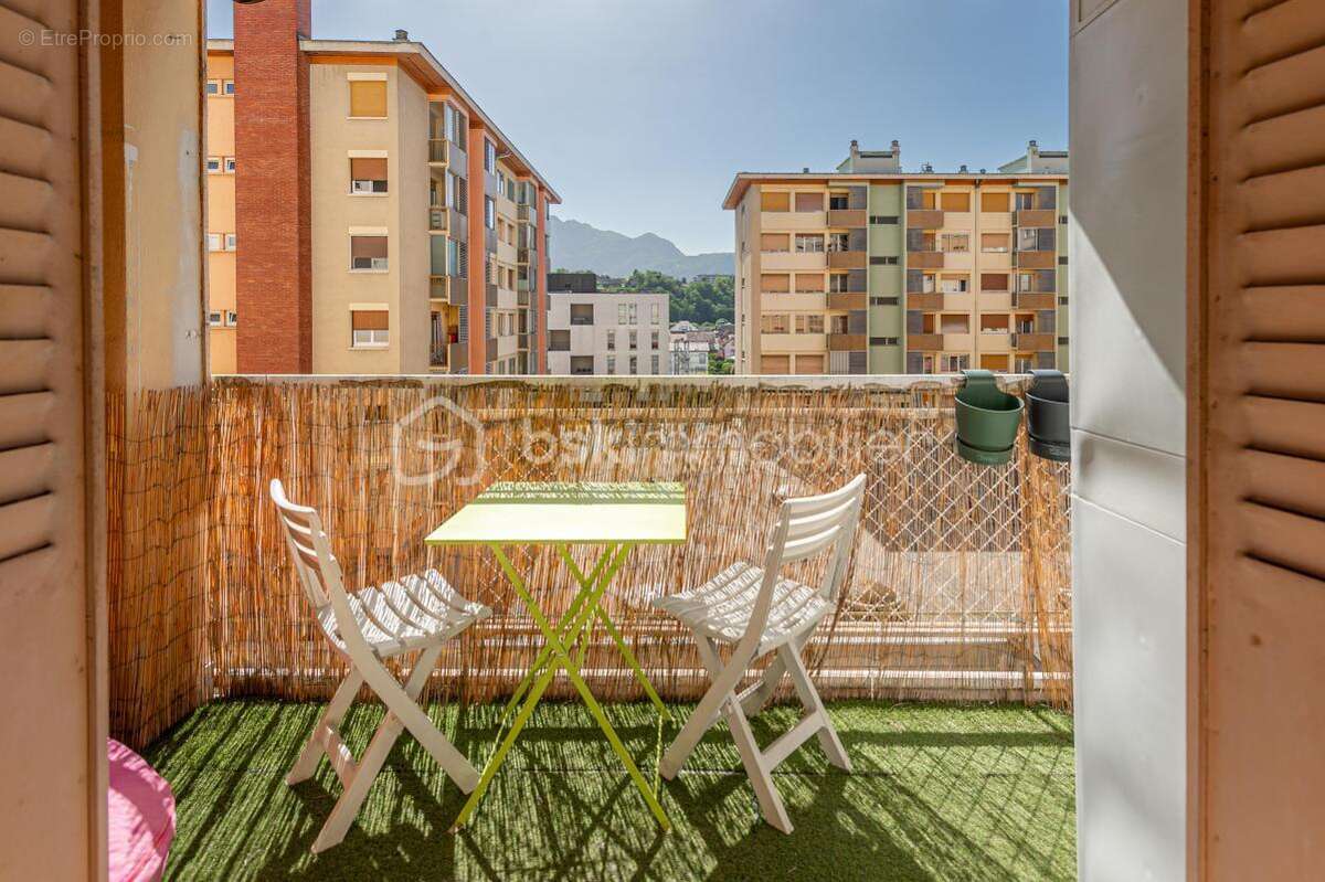 Appartement à AIX-LES-BAINS