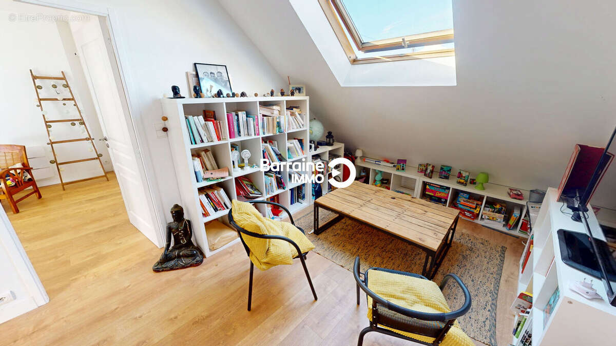 Maison à SAINT-RENAN