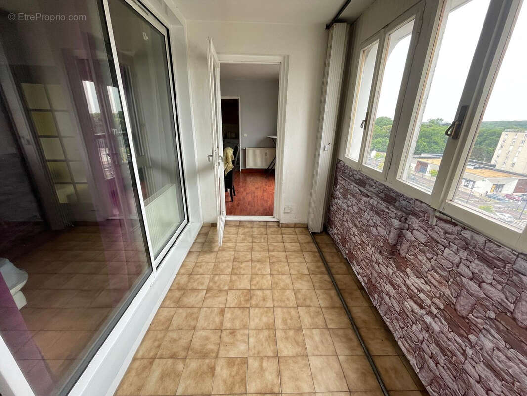Appartement à DAMMARIE-LES-LYS