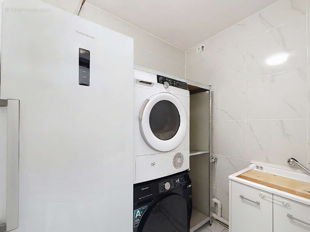 Appartement à DECINES-CHARPIEU