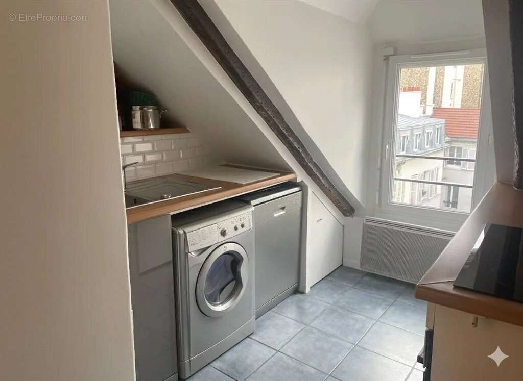 Appartement à PARIS-11E