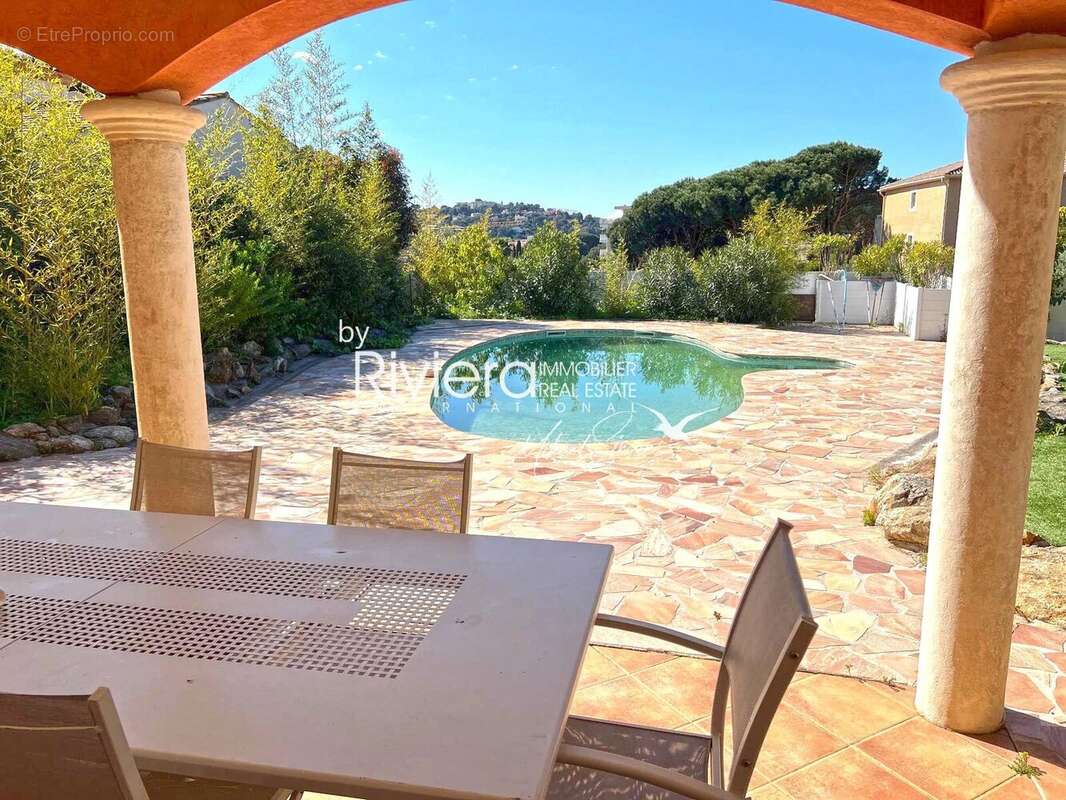 Maison à CAVALAIRE-SUR-MER