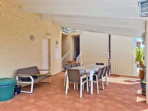Appartement 110 m² à Roquebrune-Cap-Martin  - photo 3