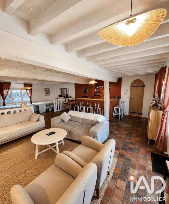 Maison 194 m² à Rebais  - photo 4