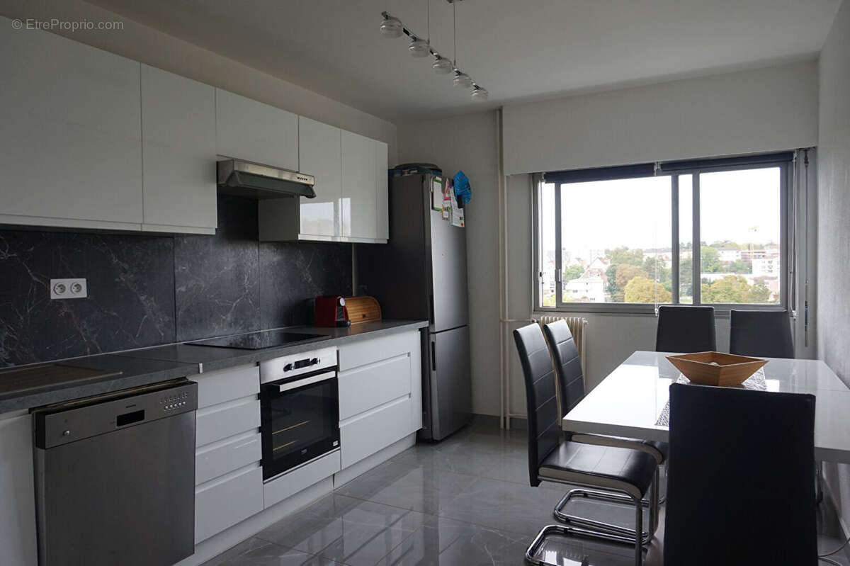 Appartement Besancon 5 pièce(s) 103 m2 - photo 4