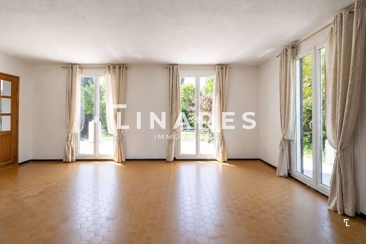 Maison à AIX-EN-PROVENCE