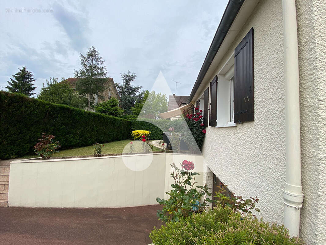 Maison à FRANCONVILLE