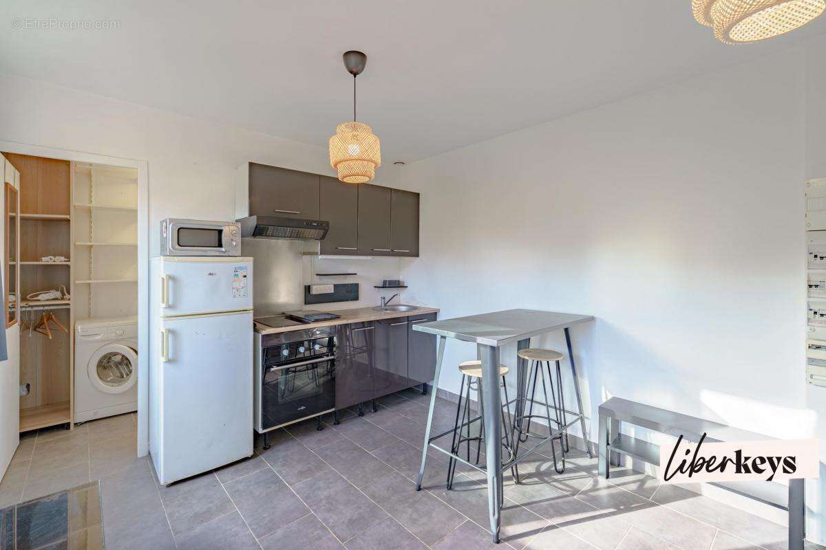 Appartement à MARSEILLE-11E