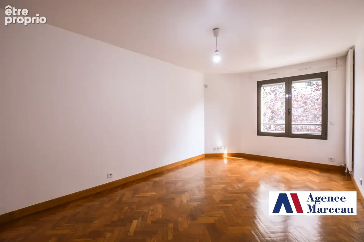 Studio de 26m2 à Courbevoie quartier Pierre Lhomme - photo 2