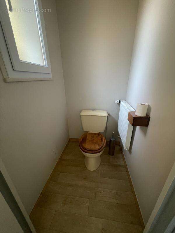 Maison individuelle 4 chambres avec bassin d'agrément et 1 hectare de terrain - photo 25