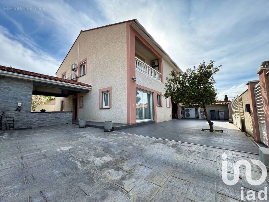 Photo 1 - Maison à PEYRESTORTES