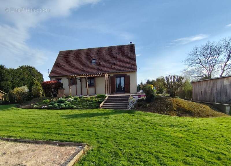 Maison à LA NEUVILLE-DU-BOSC