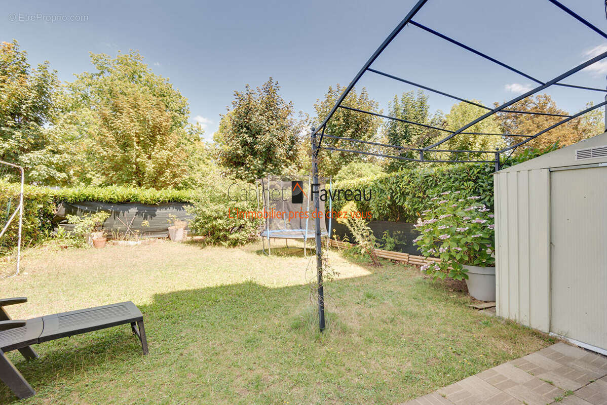 Appartement à L'HAY-LES-ROSES