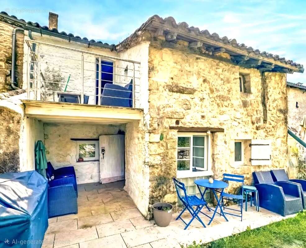 Maison à EYMET