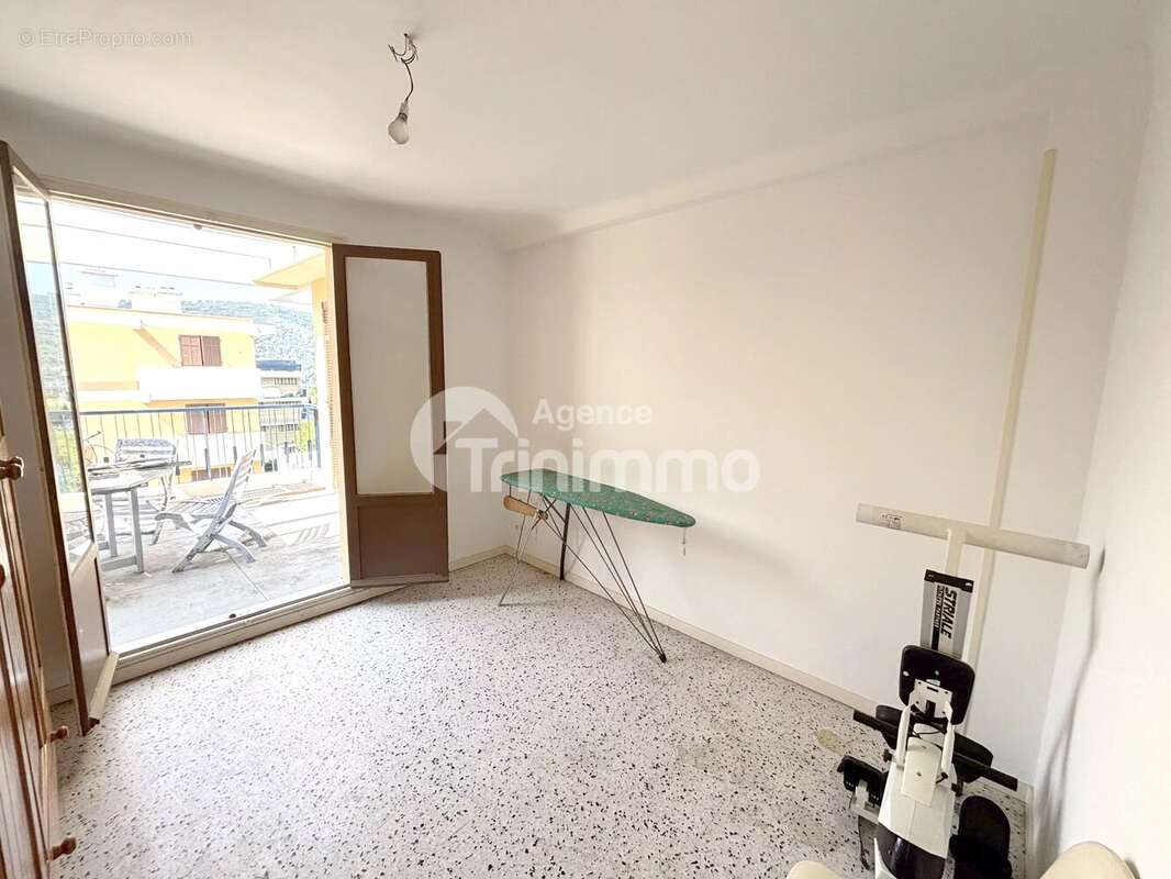 Vente La Trinite appartement 4 pièces - photo 5