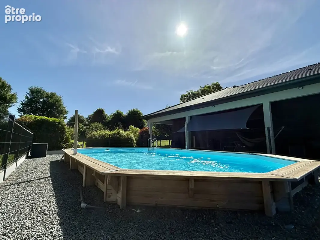 Photo Maison à Manzat au prix de 446 000€