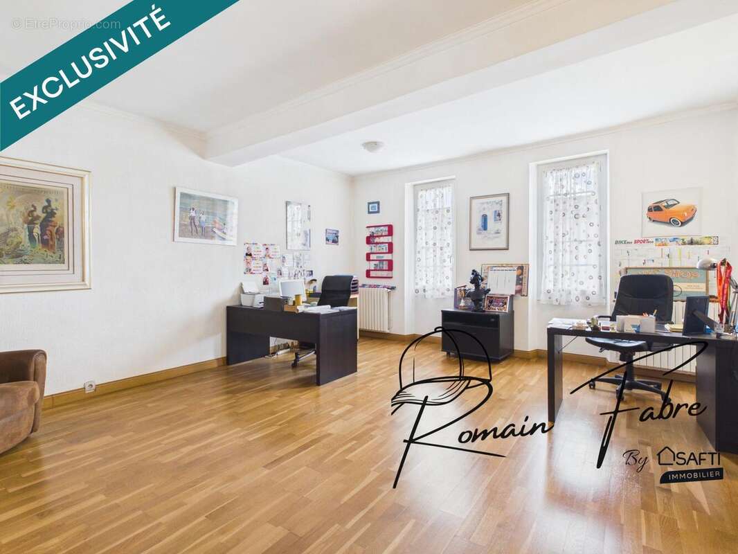 Appartement 630 m² à Guitres  - photo 4