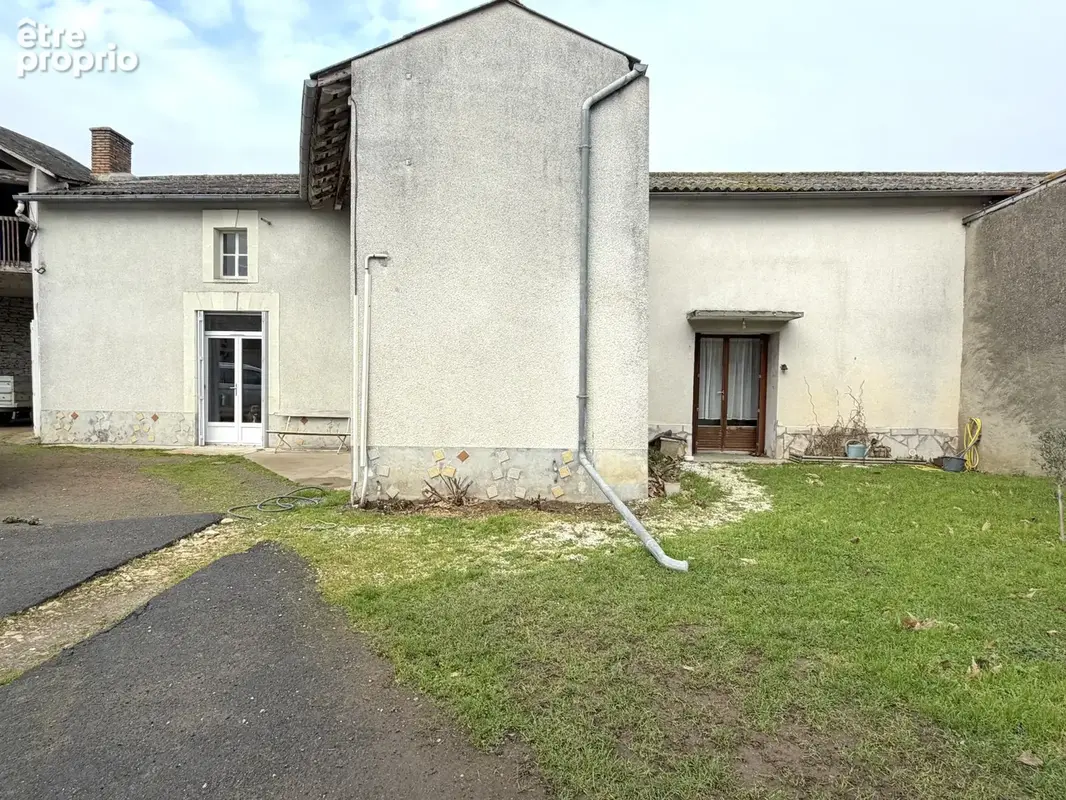 Maison plain pied, 150 m2, 3 chambres, dépendances, cave. Terrain clos de 1227 m2 - photo 20