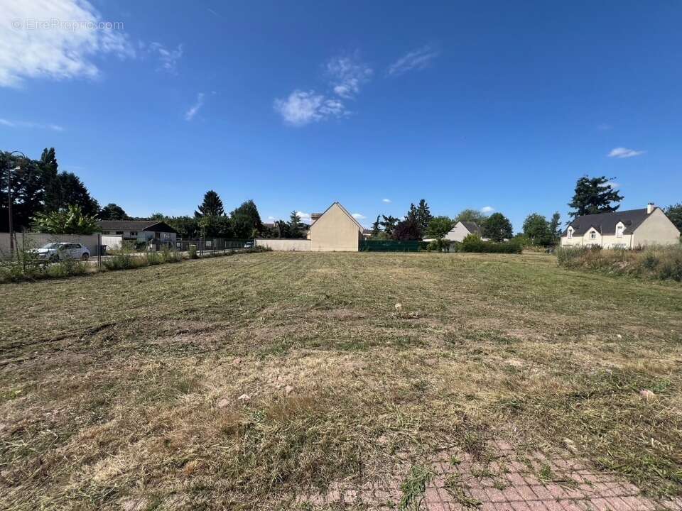 Terrain 500 m² à Hargeville  - photo 2