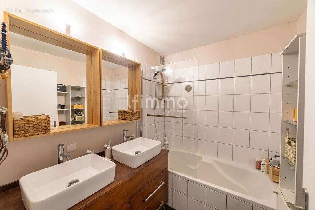 Appartement à MARSEILLE-11E