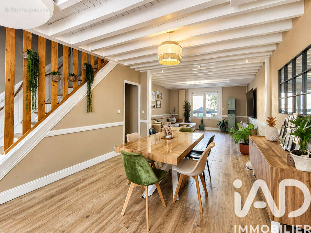 Photo 3 - Maison à CHARLEVILLE-MEZIERES