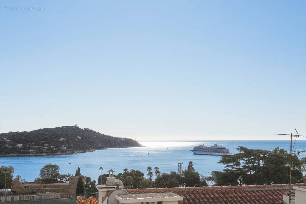 Appartement à VILLEFRANCHE-SUR-MER