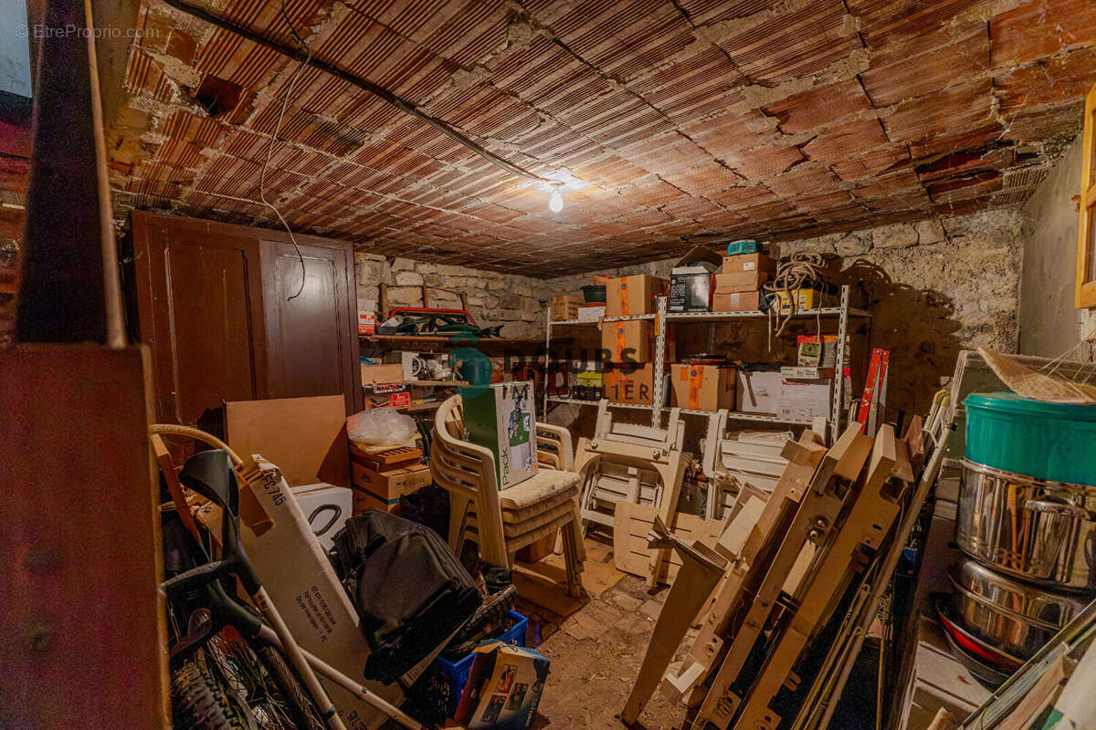 Appartement à VERCEL-VILLEDIEU-LE-CAMP