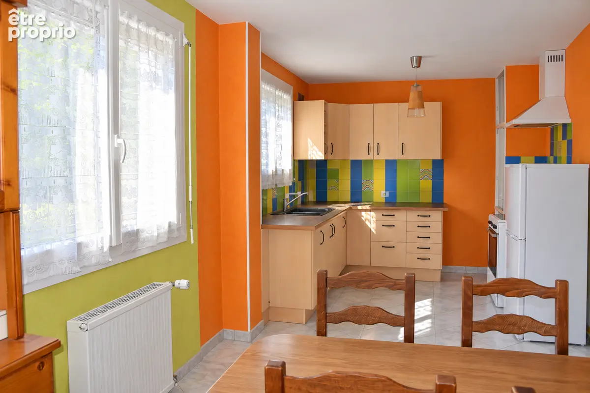 À vendre - Appartement 4 pièces d'environ 100 m² - Châlette-sur-Loing - photo 2