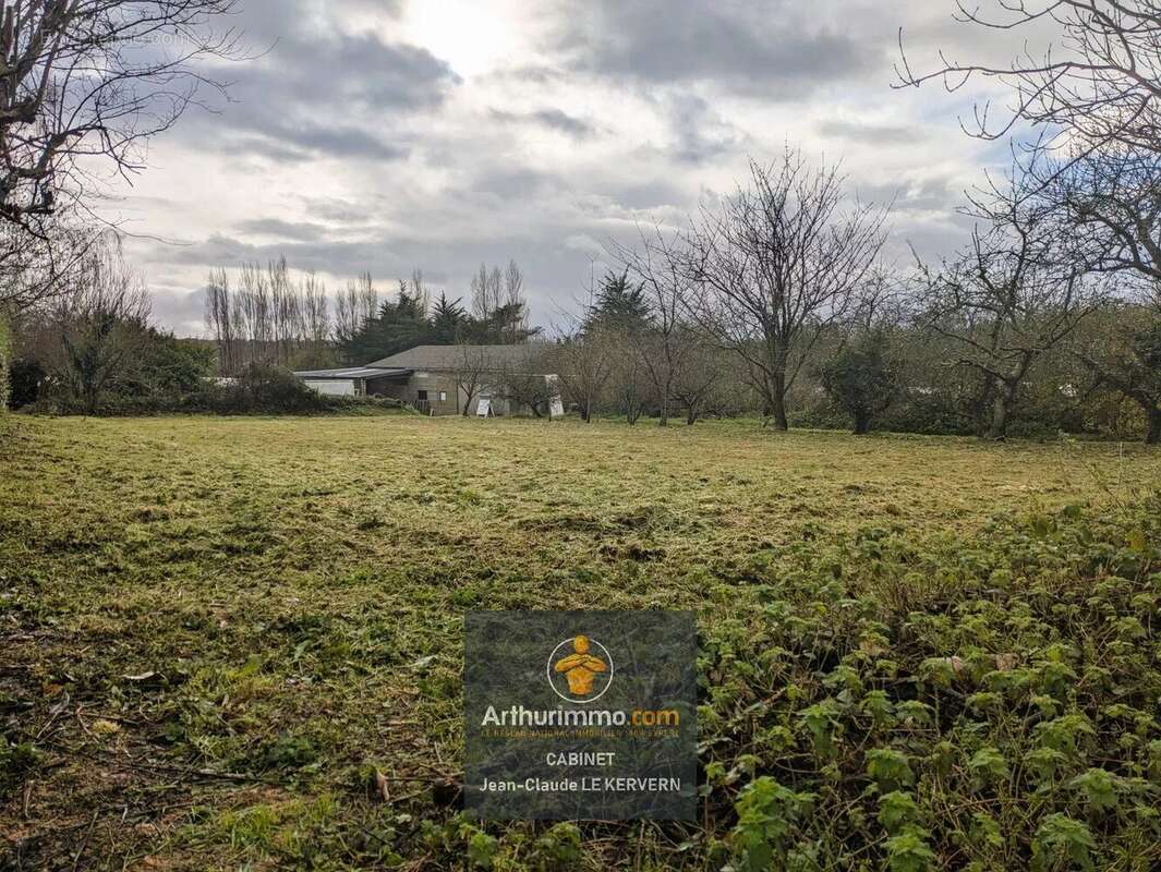 Terrain à PLOUFRAGAN