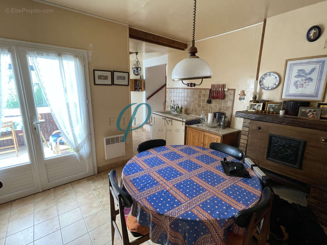 Maison à LIRE