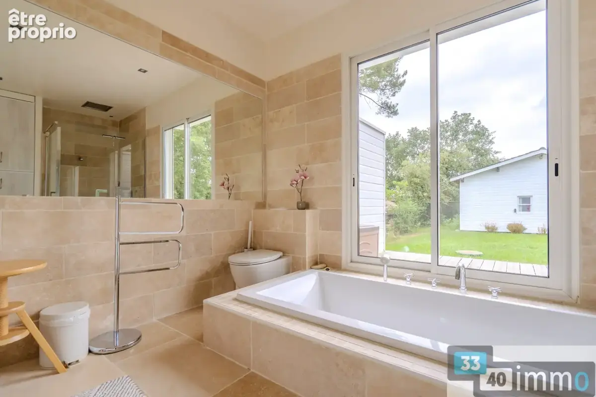 Maison / villa 215 m2 a salles - photo 18
