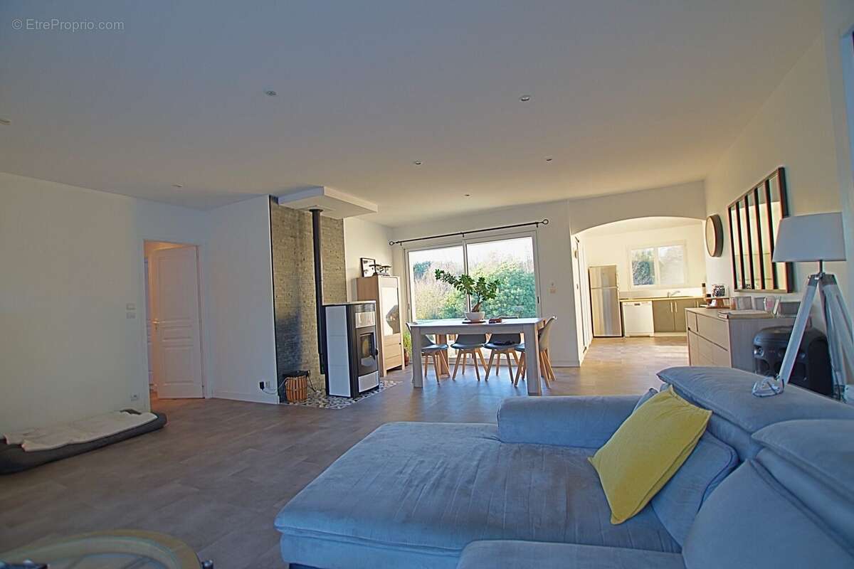 Maison à SAINTE-FOY