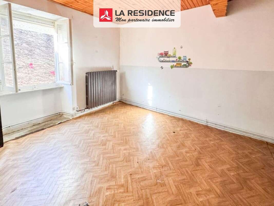 Maison 114 m² à Castelnaudary  - photo 7