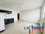 Appartement à SARTROUVILLE