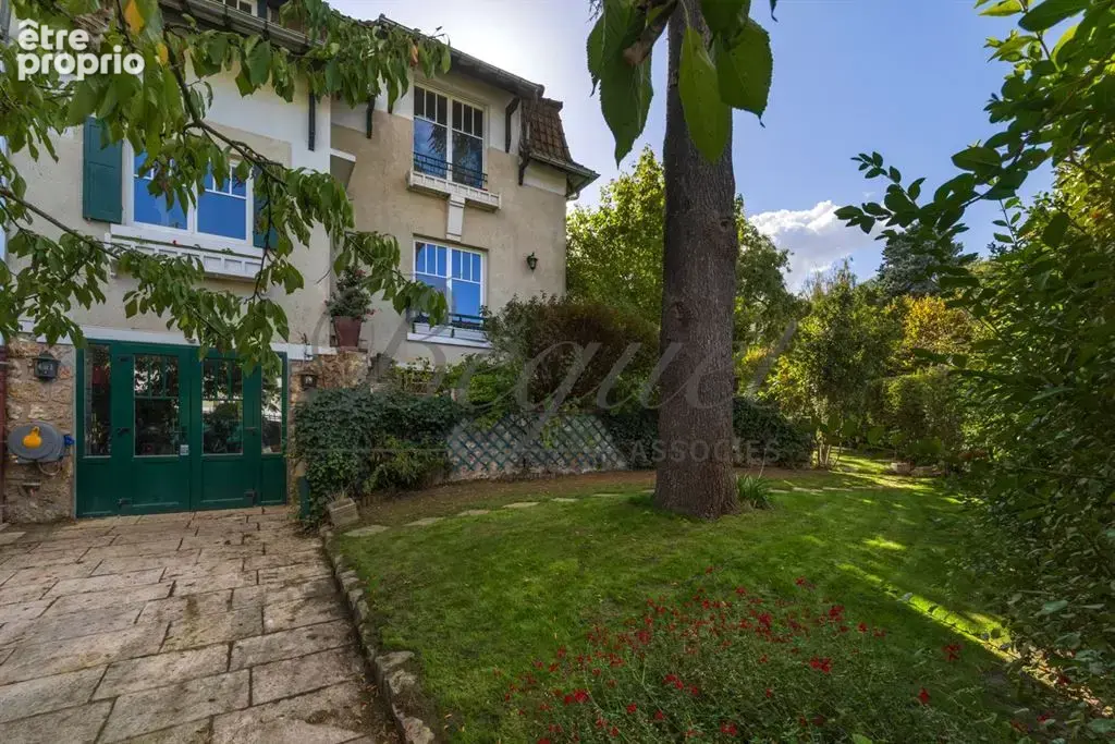 Vaucresson – Maison des années 1930 de 230 m², 4 chambres, jardin de 494 m² – Hauts-de-Seine, Île-de-France - photo 23